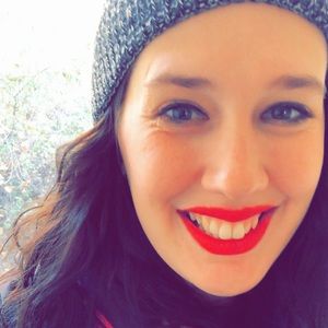 Meet your Posher, Lena